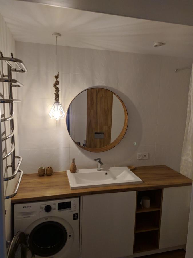 Cozy 75 Apart In Center - 2Х Кімнатна Квартира В Центрі Кропивницького クロプィウヌィーツィクィイ エクステリア 写真